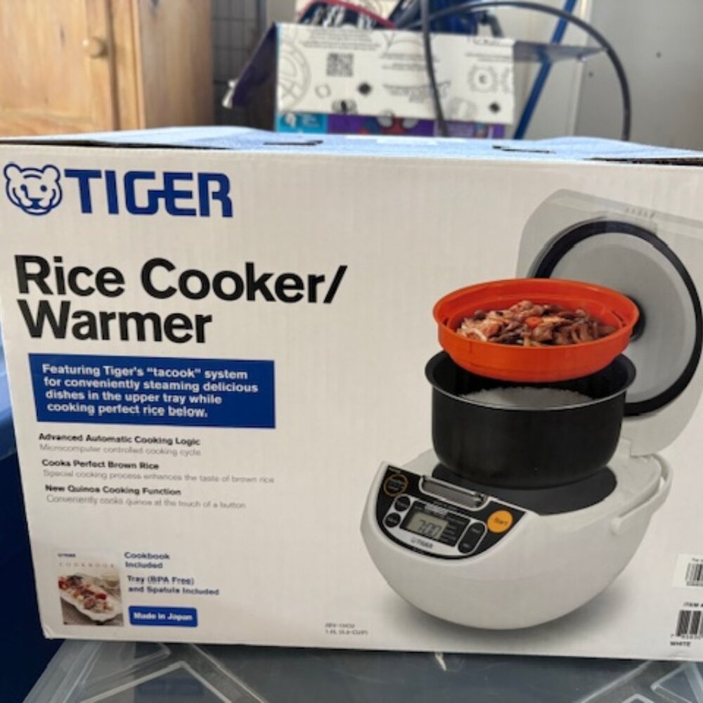 Tiger Rice Cooker (1L-5.5cups) - Picture 2 of 2